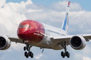 Самолет Norwegian // norwegian .no