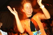 Фестиваль собирает тысячи меломанов со всего мира. // sziget.hu