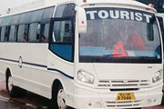 Проверка автобусов займет около 20 минут. // showmeindia.com