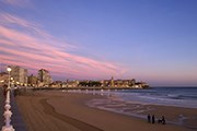 Хихон ждет туристов. // spaincoolcities.com