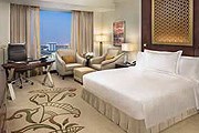 Номер в Conrad Dubai // hilton.com