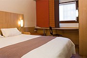 Номер в отеле "ibis Калининград Центр" // ibis.com