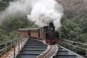 Паровозик доступен круглогодично. // grekomania.ru