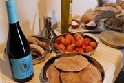 Туристов ждут дегустации вин и блюд местной кухни. // buenolatina.ru