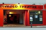 Фестиваль будет проходить в марсельском театре Divadlo. // divadlo-theatre.fr