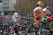 Гигантские фигуры для карнавала сделаны волонтерами. // nantes.fr