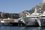 Роскошь Монако привлекает туристов. // monacoyachtshow.com