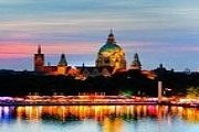 Во время фестиваля озеро будет красиво подсвечено. // hannover.de