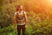 Туристам нравятся прогулки на природе. // GaudiLab, Shutterstock.com