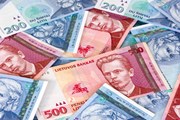 Литовский лит уходит в прошлое. // graja, Shutterstock.com