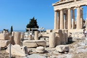 Акрополь - лучшая достопримечательность Европы. // Tanya Kramer, Shutterstock.com