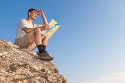 Туристы увидят уникальные скальные образования. // Stas Tols, Shutterstock.com