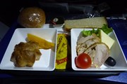 Этот вариант питания на коротких рейсах теперь отменен. // Travel.ru