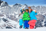 Ливиньо нравится лыжникам всех возрастов. // Max Topchii, Shutterstock.com