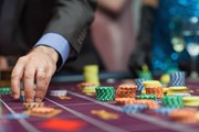 Играть научат бесплатно. // wavebreakmedia, Shutterstock.com