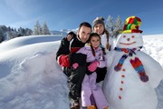 В горах достаточно снега. // auremar, Shutterstock.com
