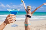 Пляж - отличное место для встречи Нового года.  // KieferPix, Shutterstock.com