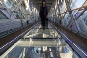 На Тауэрском мосту открылся аттракцион для смельчаков. // BBC