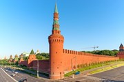 Российские туристы стремятся в Москву. // kosmos111, shutterstock
