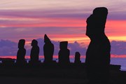 Концерт состоится на побережье Аху-Тахаи. // Andrzej Gibasiewicz, Shutterstock.com
