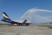 Самолет "Донавиа" // Travel.ru