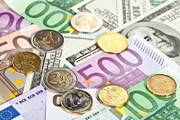 Валюту можно будет обменять даже ночью. // Maryna Pleshkun, shutterstock
