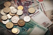 Визы дорожают. // Eugene Sergeev, Shutterstock.com