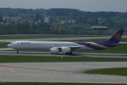 Самолет Thai Airways // Travel.ru