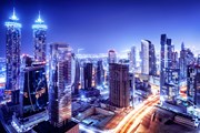 Ночной Дубай // Anna Omelchenko, shutterstock.com