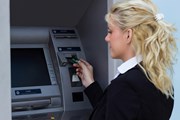 В банкоматах нет денег. // sanjagrujic, Shutterstock.com