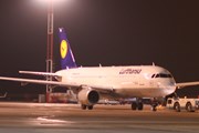 Самолет Lufthansa // Travel.ru
