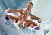 В отелях родителям не придется платить за детей. // rasalkahimahtourism.com