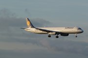 Самолет Lufthansa // Travel.ru