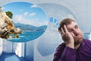 От грустных мыслей необходимо отвлечься. // Nomad_Soul, shutterstock.com