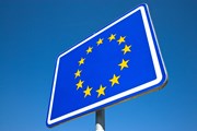 Туристам нужно быть готовыми к проверке паспортов. // kaprik, shutterstock.com