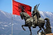 Безвизовый для россиян период закончился. // albanianvoices.org