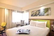 Номер в Hampton by Hilton Minsk City Centre // hampton.com