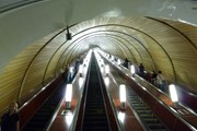 5 декабря не работают несколько станций метро // Юрий Плохотниченко