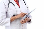 Туристам необходимо принять меры профилактики инфекций. // SnowWhiteimages, shutterstock