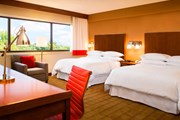 Номер в Four Points New York Downtown // starwoodhotels.com
