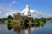 Выборг - лидер рейтинга популярный у путешественников городов Ленобласти. // vvyborg.ru
