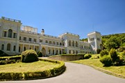 Ливадийский дворец в Ялте // Sophie McAulay, shutterstock.com