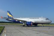 Самолеты "Донавиа" перекрасят в цвета "России" // Юрий Плохотниченко