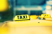 Туристам о Томске расскажут таксисты. // Jaromir Chalabala, shutterstock.com