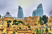 Баку, Азербайджан // Leonid Andronov, shutterstock.com