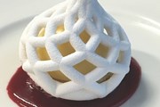 Ресторан, где все напечатано на 3D-принтере, путешествует по миру. // Food Ink.