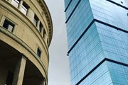 Высотное здание отеля расположено в центре Тбилиси. // millenniumhotels.com
