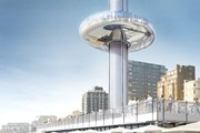Стеклянный лифт поднимает туристов на высоту более 150 метров. // britishairwaysi360.com