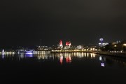 Пламенные башни (Flame Towers), ночной Баку // Travel.ru