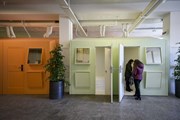Номера-капсулы отеля BenBo // reggioprimapagina.com